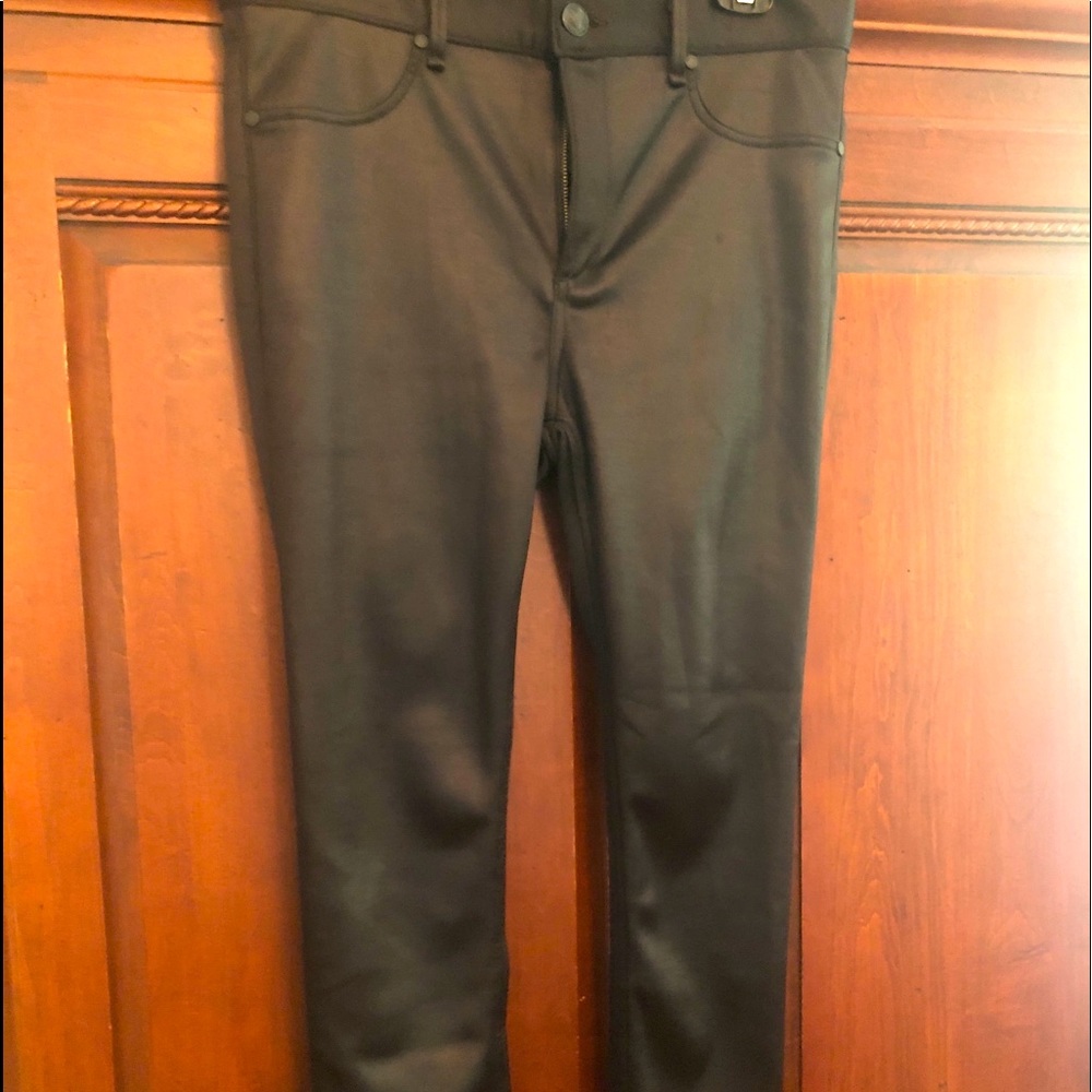 Rag & Bone casual/dressy pant.